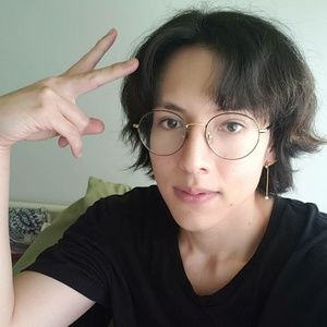 Meet your Posher, Michel